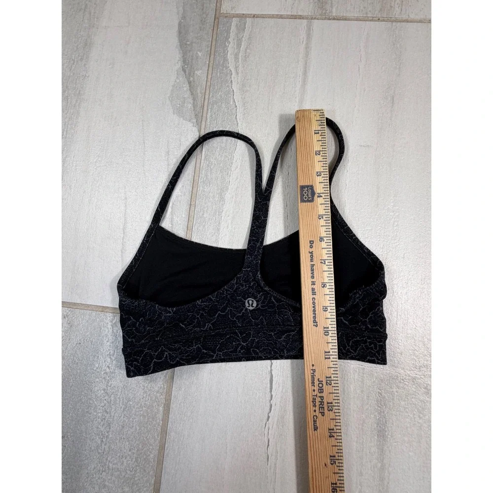 Lululemon flow bra